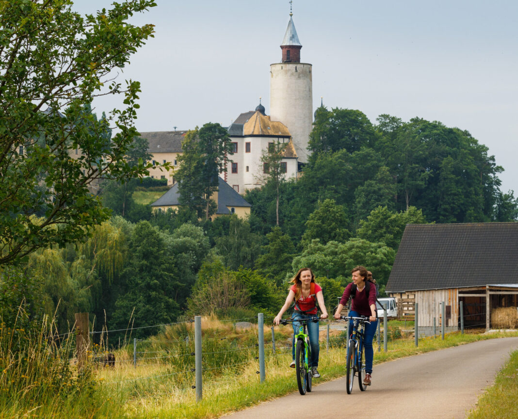 Landschaft bei Posterstein; zum Radfahren überaus geeignet. Foto: LVDG/Simon Büttner