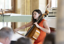 Anna Herrmann bewies ihr Können auf dem Violoncello. Foto: Ronny Ristok