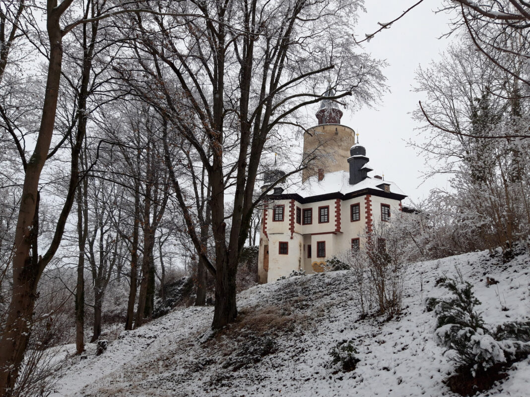 Die Burg Posterstein lädt zur Weihnachtskrippenausstellung ein. Foto: Museum Burg Posterstein