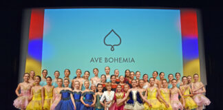 Die Ballettgruppen von "Étoile" sorgten beim Grand Prix in Prag für jede Menge Begeisterung. Foto: Andrea Henning