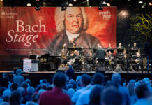 Auch im Jahr 2025 lockt die „BachStage“ am Eröffnungswochen- ende vom Bachfest auf den Leipziger Markt. Foto: Christian Modla