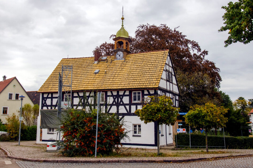 Erhält für dieses Jahr weitere 5000 Euro Fördermittel der Kultur- und Umweltstiftung Leipziger Land der Sparkasse Leipzig: das Bauernrathaus Prießnitz. Foto: René Beuckert