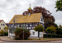 Erhält für dieses Jahr weitere 5000 Euro Fördermittel der Kultur- und Umweltstiftung Leipziger Land der Sparkasse Leipzig: das Bauernrathaus Prießnitz. Foto: René Beuckert