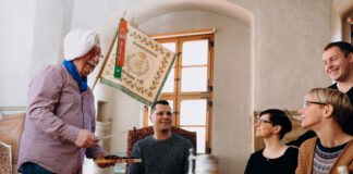 In Grimma werden auch kulinarische Stadtführungen angeboten. Foto: David Rieger/Redok Art